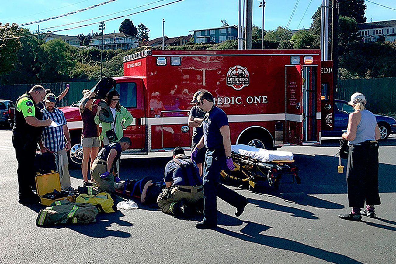 Port Townsend man taken to hospital after bicycle-pickup collision