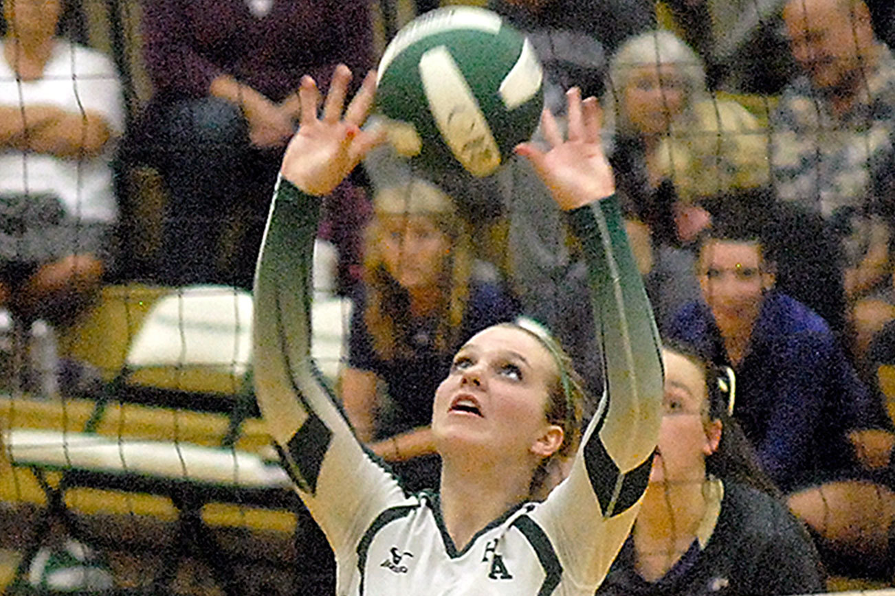 PREP SPORTS ROUNDUP: Wolves netters sweep Roughriders