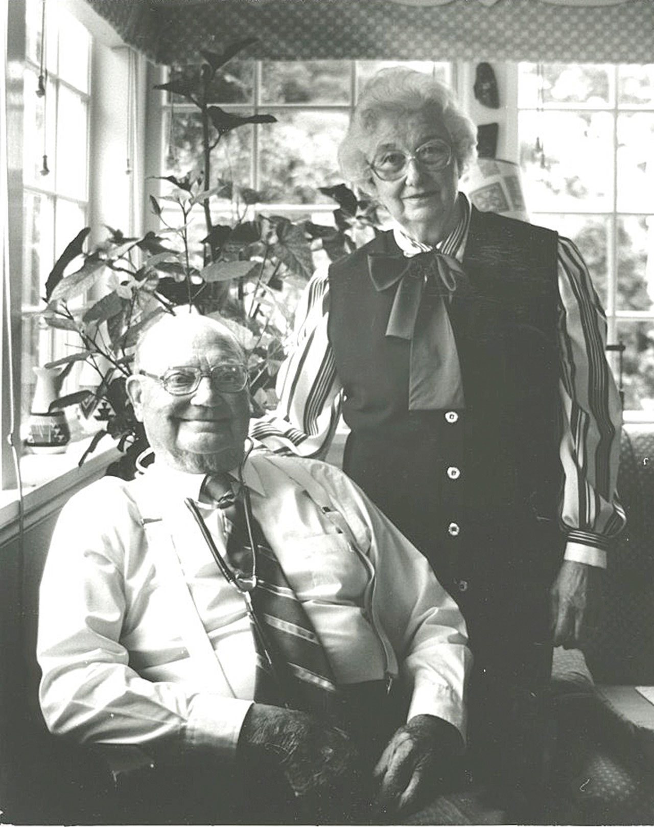 Jefferson County Historical Society                                Doctor Harry Plut and Dorothy Plut in 1987.