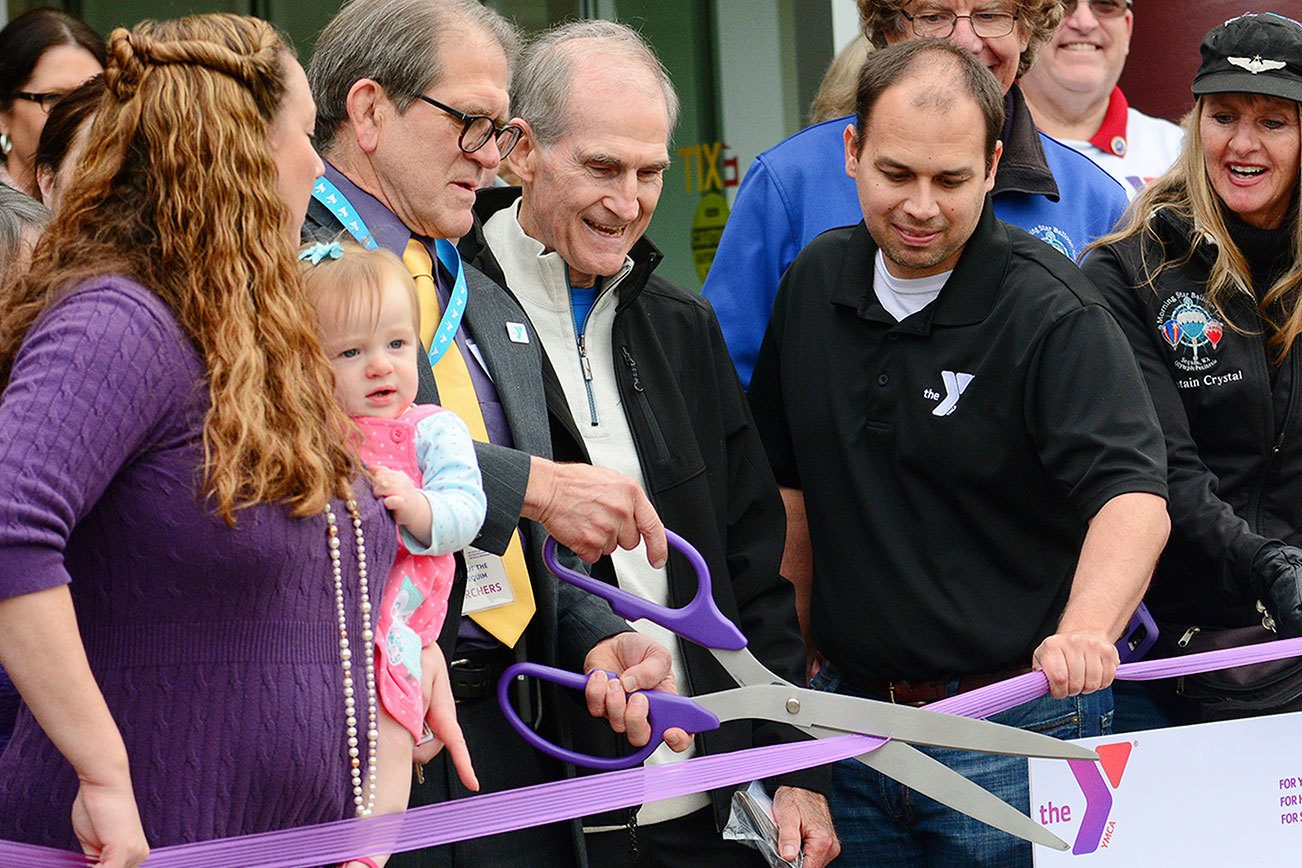 Community effort touted as doors to YMCA of Sequim officially open