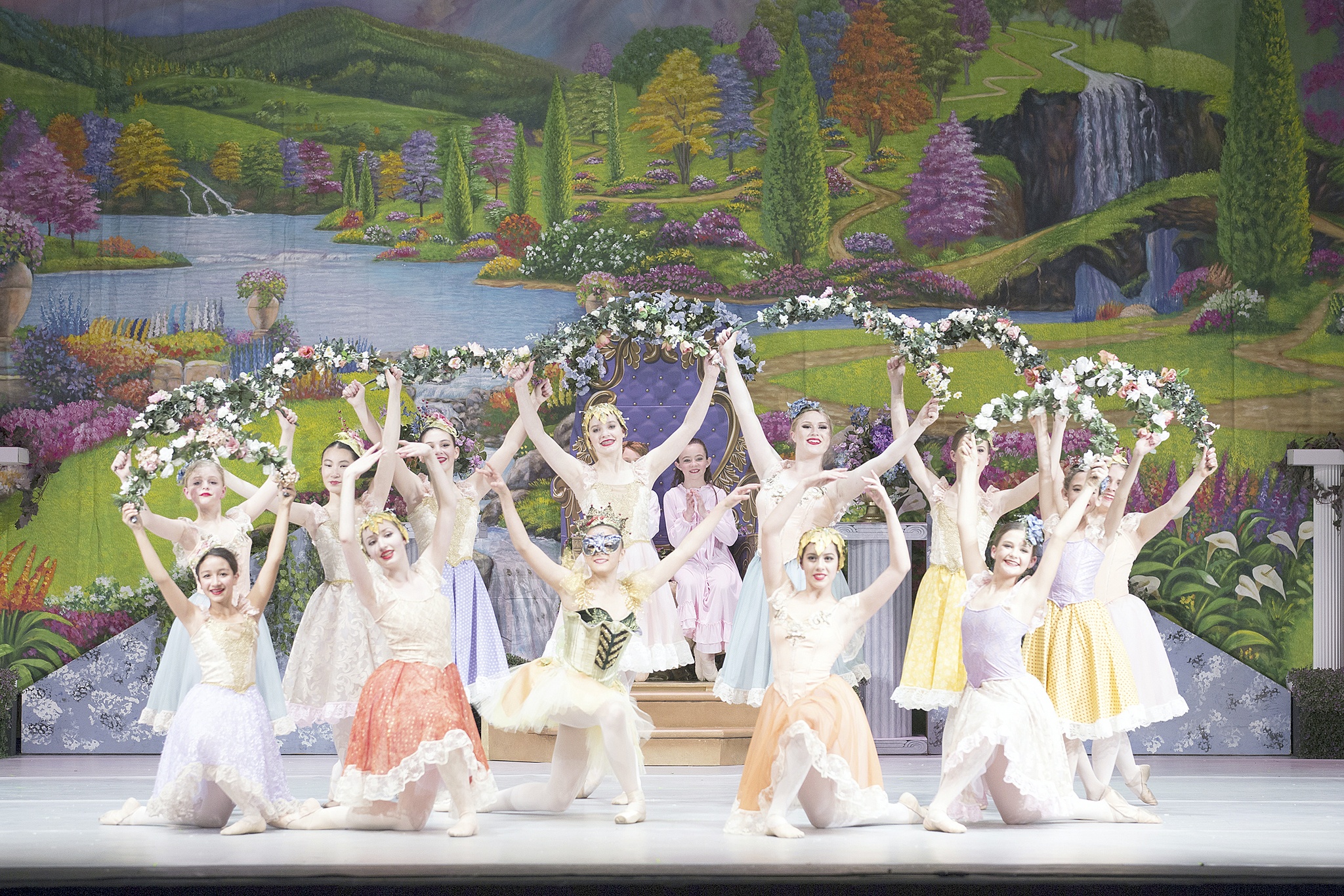 Ballet Workshop Productions will present “The Nutcracker” live at 7 p.m. Saturday and 
2 p.m. Sunday at the Port Angeles High School Performing Arts Center at 304 E. Park Ave. Seen here is the production from 2015.                                Melissa Chew