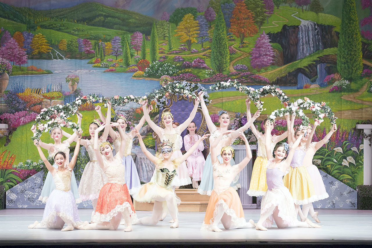 Ballet Workshop Productions will present “The Nutcracker” live at 7 p.m. Saturday and 2 p.m. Sunday at the Port Angeles High School Performing Arts Center at 304 E. Park Ave. Seen here is the production from 2015. (Melissa Chew)