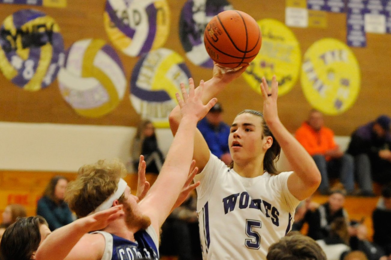 PREP BASKETBALL: Youthful Sequim weathers rough patches, beats Chimacum