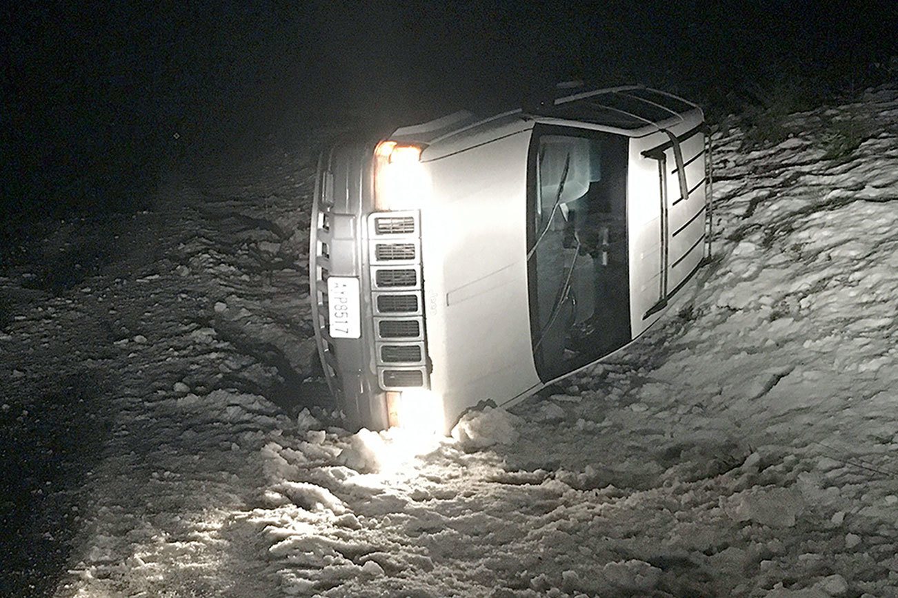 Jeep hits ice on Highway 101