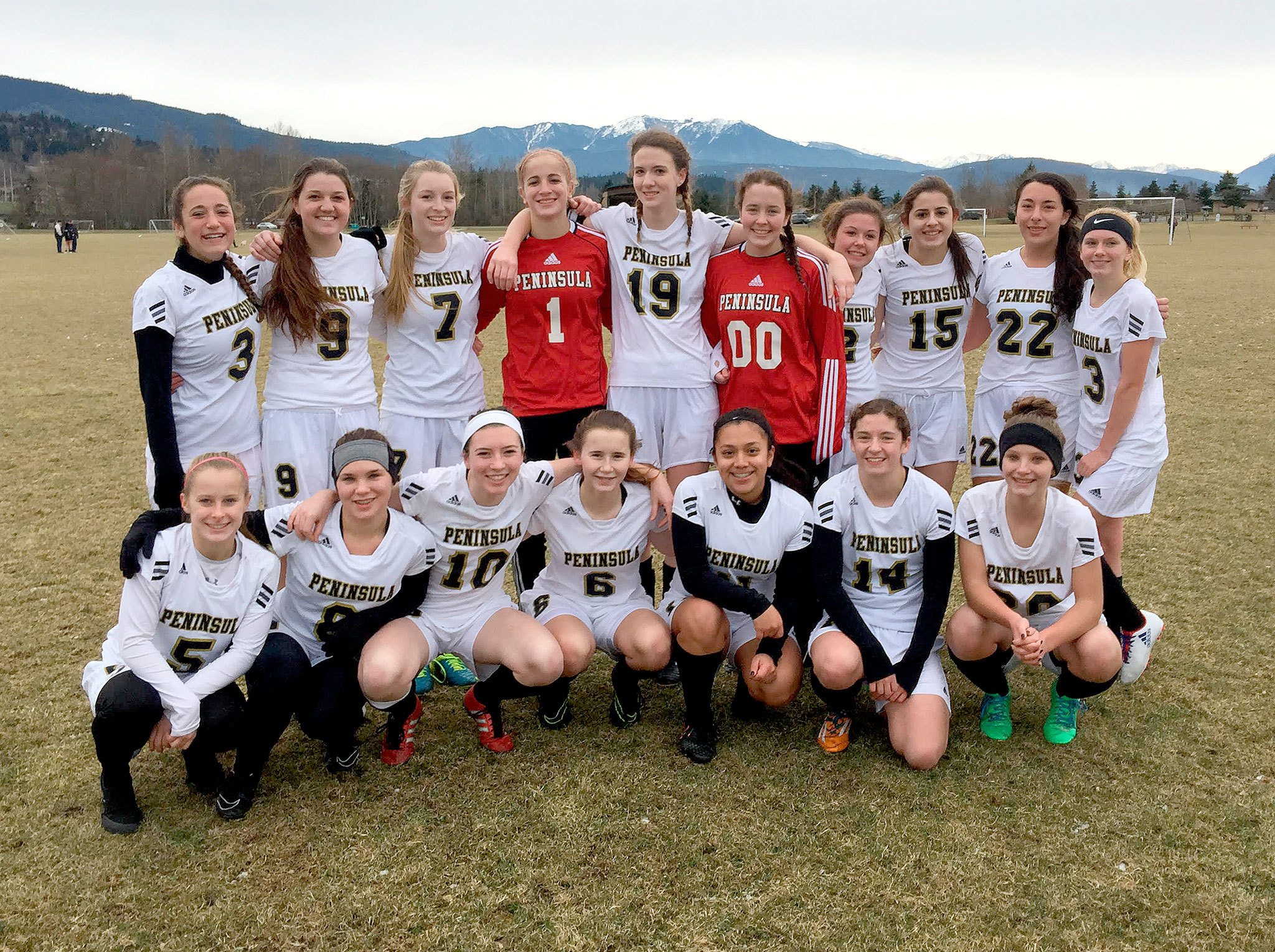 Courtesy photo                                The Peninsula Soccer Academy girls’ team. Top row, from left: Yana Hoesel, Erin Vig,Kennedy Mason, Claire Henninger, Shanzi Cosgrove, Bonnie Sires, Nicole Heaton, Lola DelGuzzi-Flores, Oliver Barrett and Alivia Carvell. Bottom row, from left, Sierra Robinson, Annika Carlson, Leah Haworth, Delaney Wenzl, Nathalie Torres, Claire Payne and Peyton Hefton.