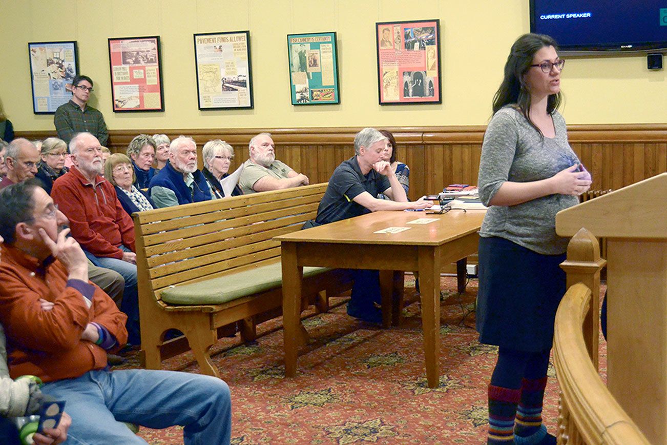 Port Townsend debates sanctuary city status; new draft resolution to be considered later this month