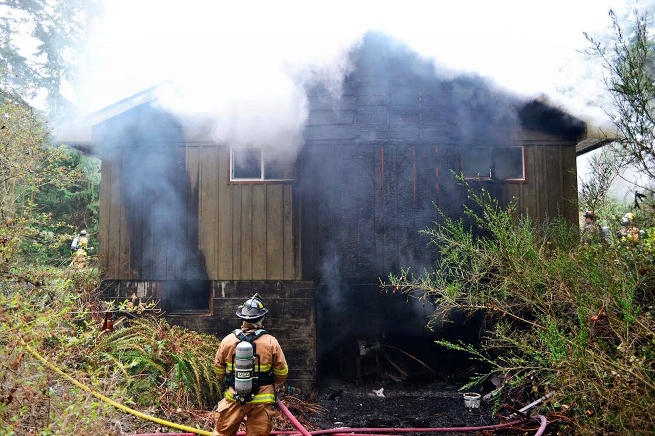 A man died in a house fire west of Port Townsend early Saturday morning.