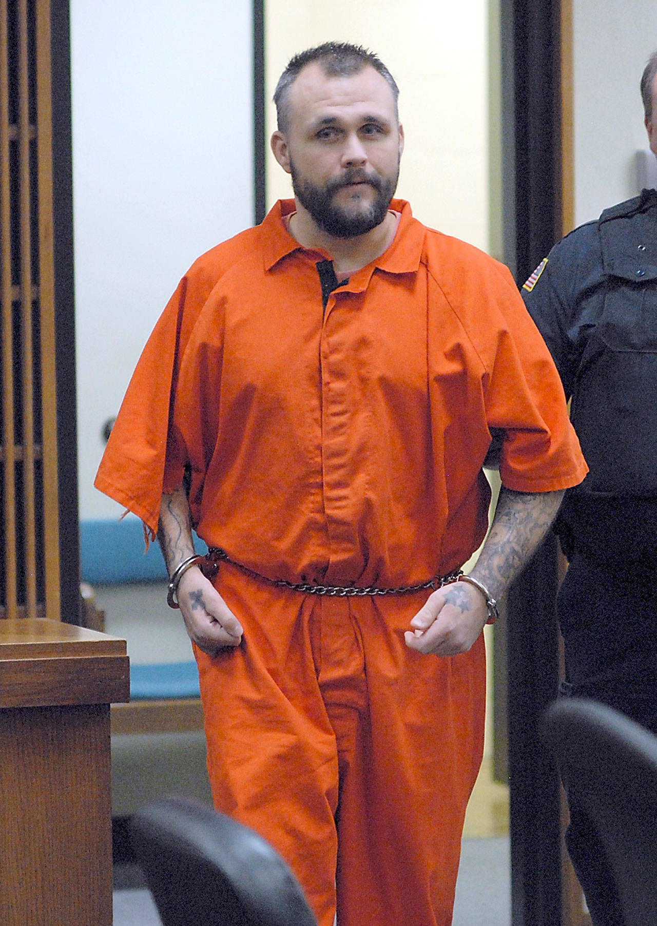 James Sweet enters Clallam County Superior Court on Friday on a variety of charges in connection with an alleged shootout with Port Angeles police and Clallam County sheriff’s deputies on U.S. Highway 101 on May 28, 2016. (Keith Thorpe/Peninsula Daily News)