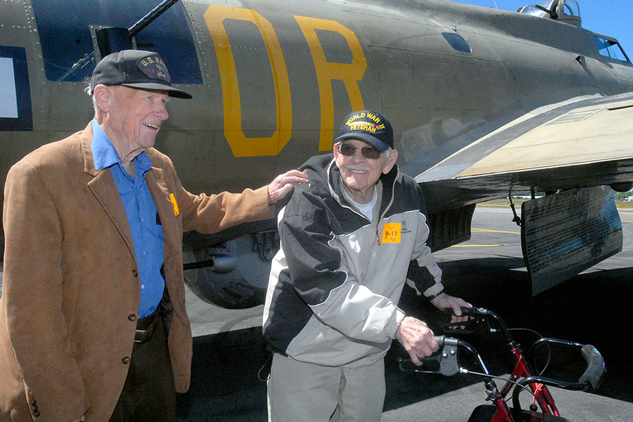 B-17 WWII bomber flies veterans at Port Angeles during Wings of Freedom tour