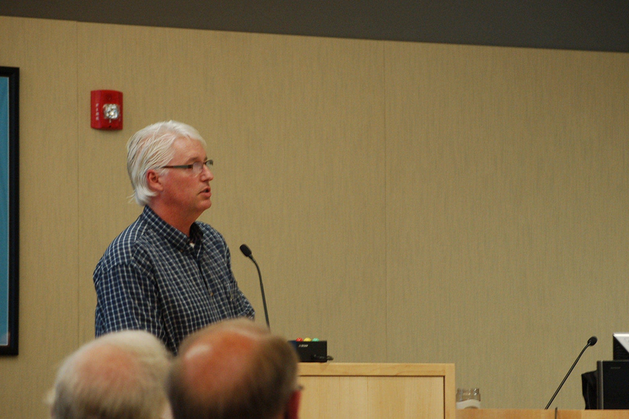 Neil Latta of Latta Engineering PLLC speaks Monday to the Sequim City Council about the Bell Hill Estates development. He said the development won’t adversely impact the Roosevelt elk and it will remain well under the needed amount for traffic provisions. (Erin Hawkins/Olympic Peninsula News Group)