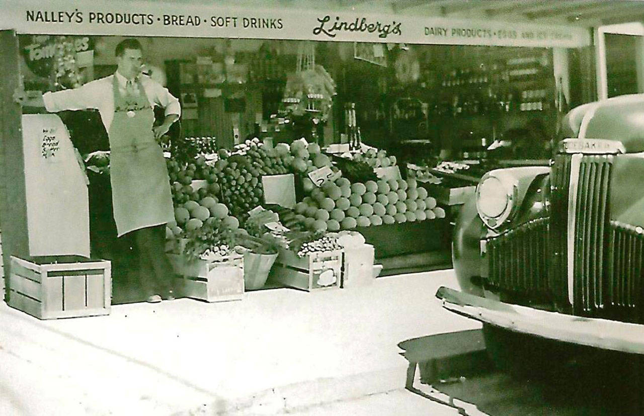Do you remember this buiness on Lincoln Street? Write to Alice Alexander at 204 W. Fourth St., Apt. 14, Port Angeles, WA 98362 or email her at bretches1942@gmail.com and share your memories. She will use them in her Oct. 1 column.