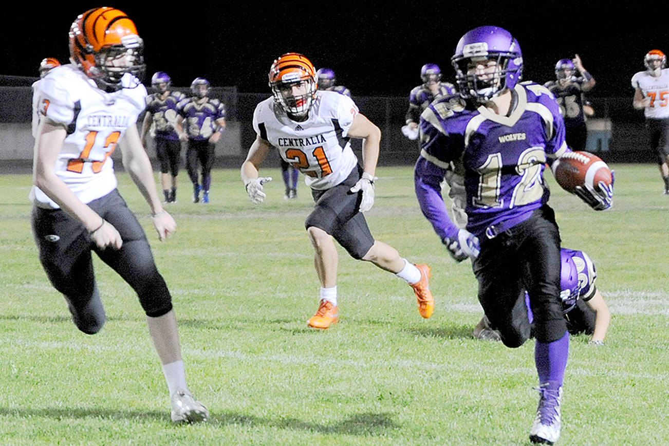 PREP FOOTBALL ROUNDUP: Tipped pass for TD caps epic Sequim comeback; Riders blanked by North Kitsap; PT falls at home