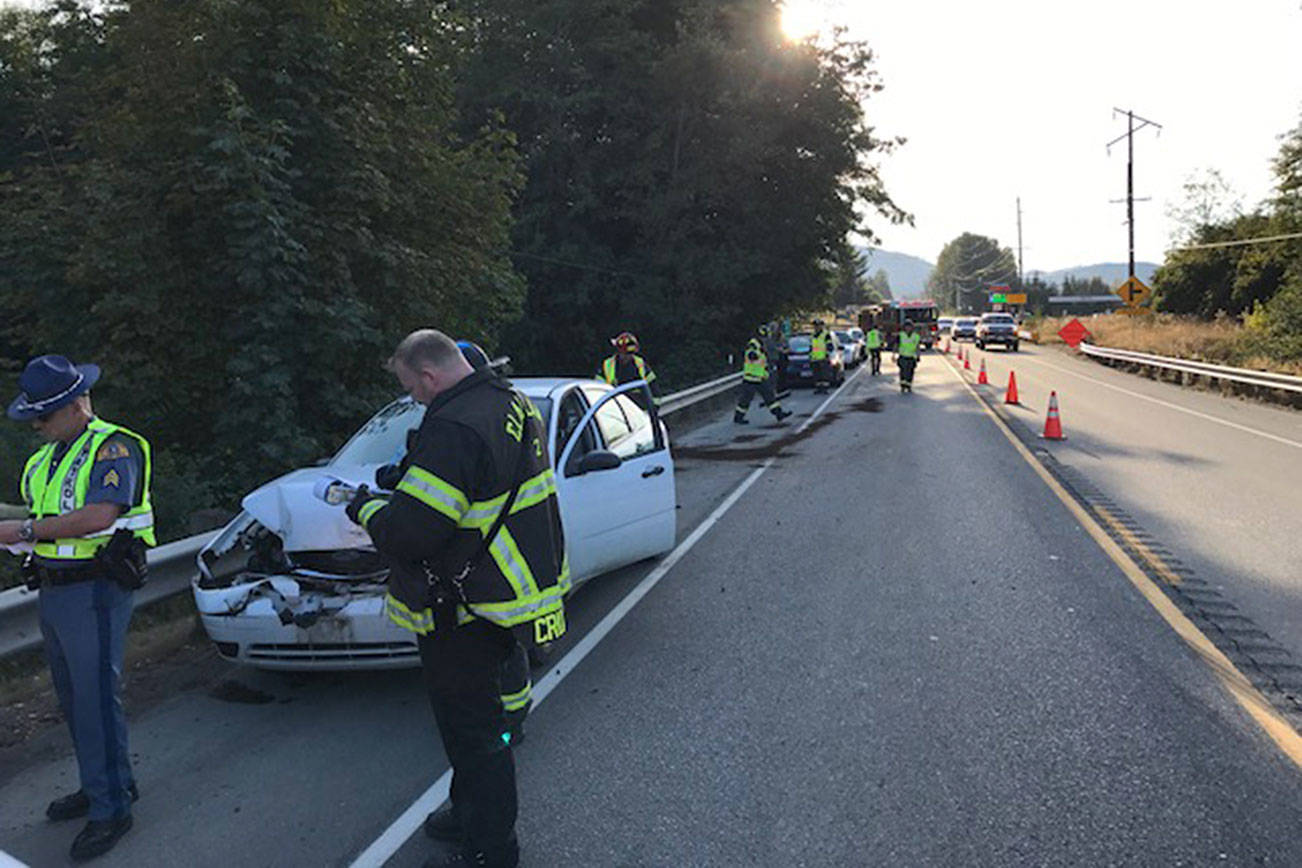Two-vehicle wreck in Port Angeles sends woman to hospital
