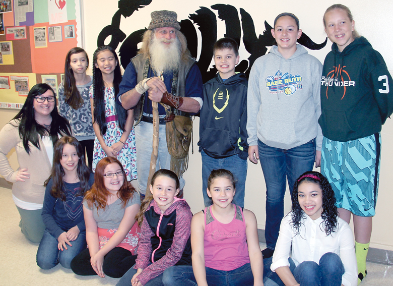 National Geographic star Mick Dodge talks to Forks students about