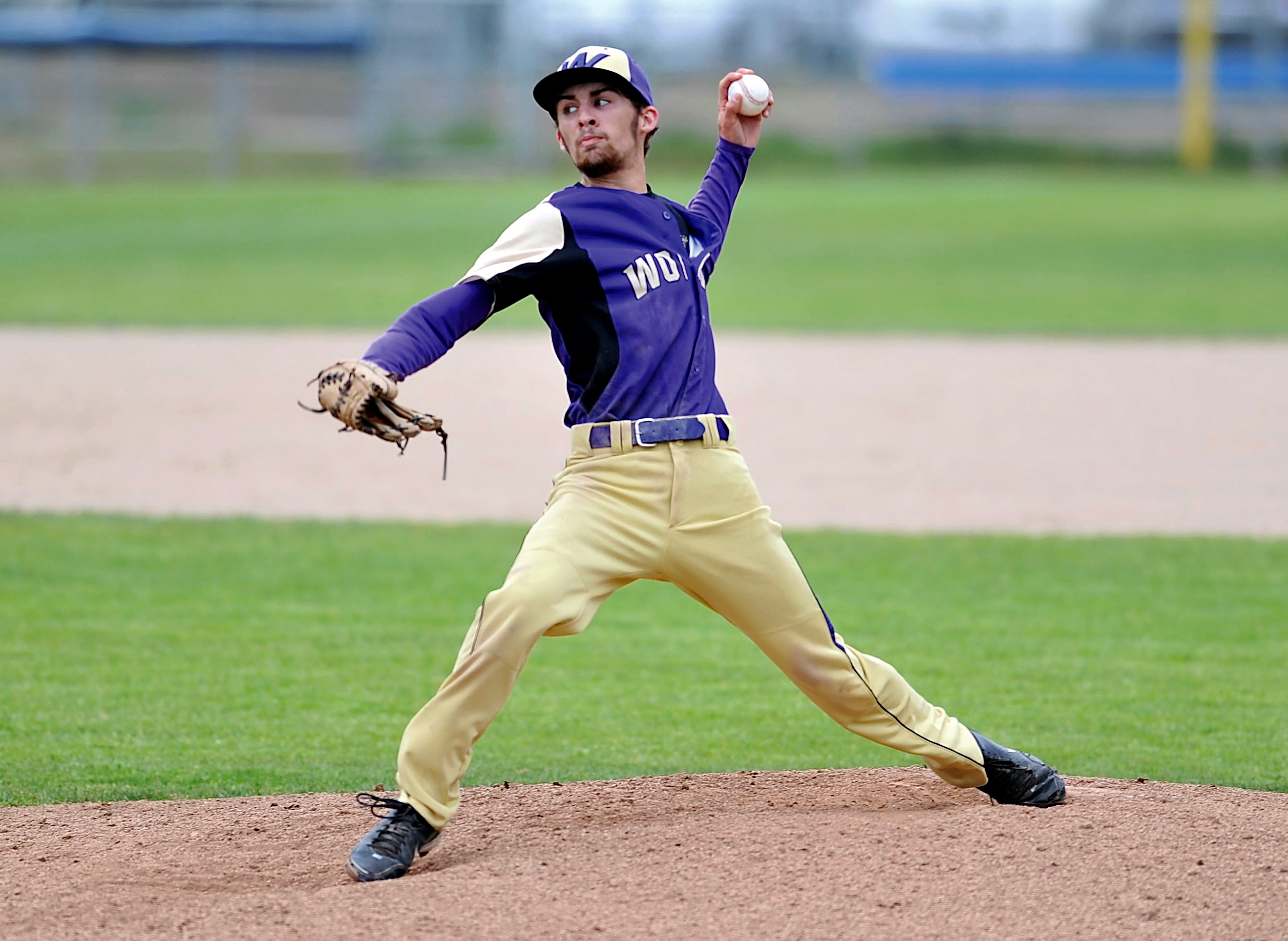 Sequim pitcher Tanner Rhodefer was voted to the Olympic League 2A first team along with teammate Evan Hurn. (Jeff Halstead/for Peninsula Daily News)