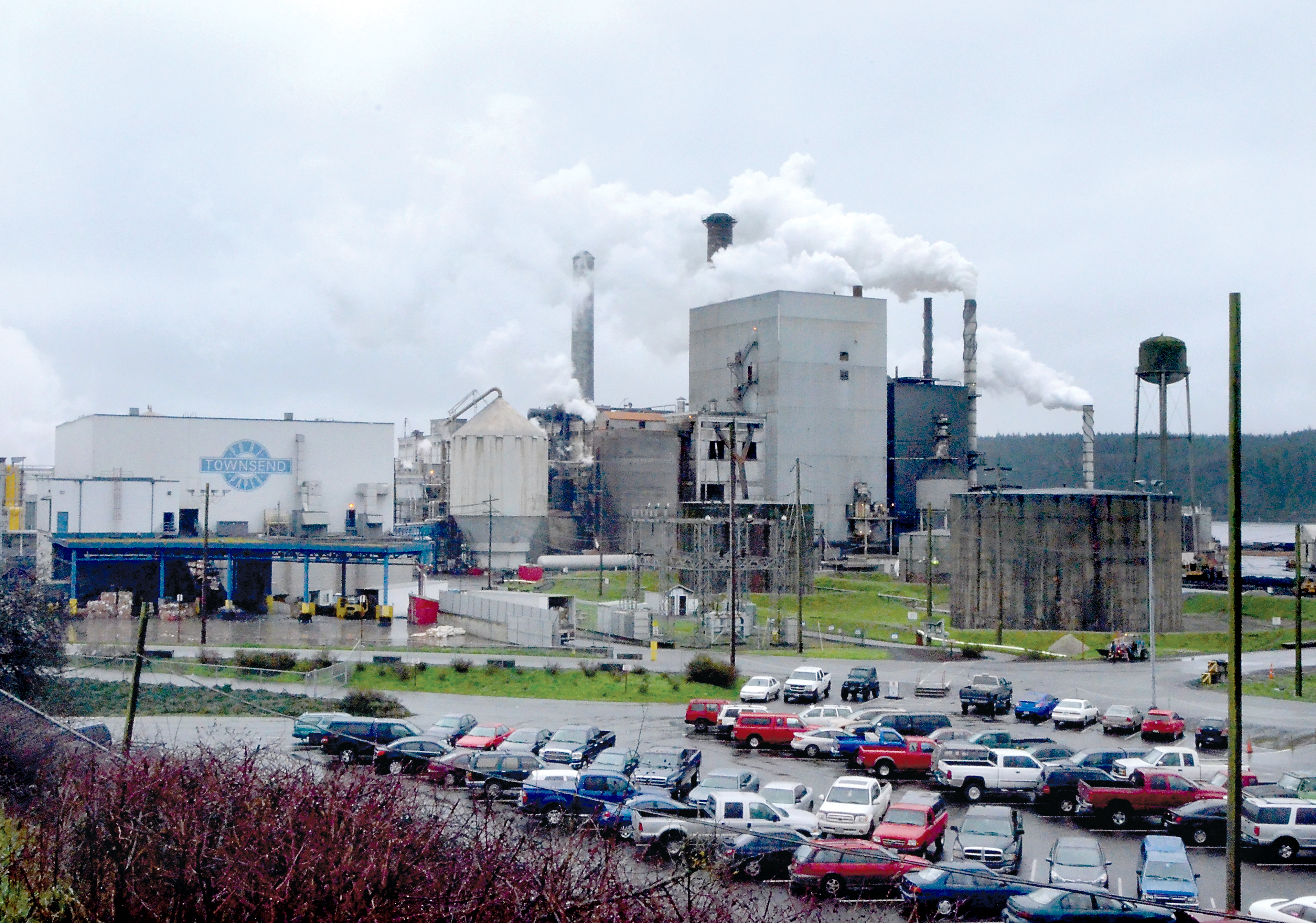 The Port Townsend Paper Corp. mill is set to change hands when Crown Paper Group Inc. of Atlanta closes on the sale later this week.  Charlie Bermant/Peninsula Daily News ()