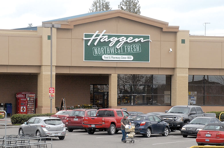 The Haggen Northwest Fresh grocery story and pharmacy in Port Angeles is one of three Washington stores in the Haggen chain scheduled for closure. — Keith Thorpe/Peninsula Daily News ()