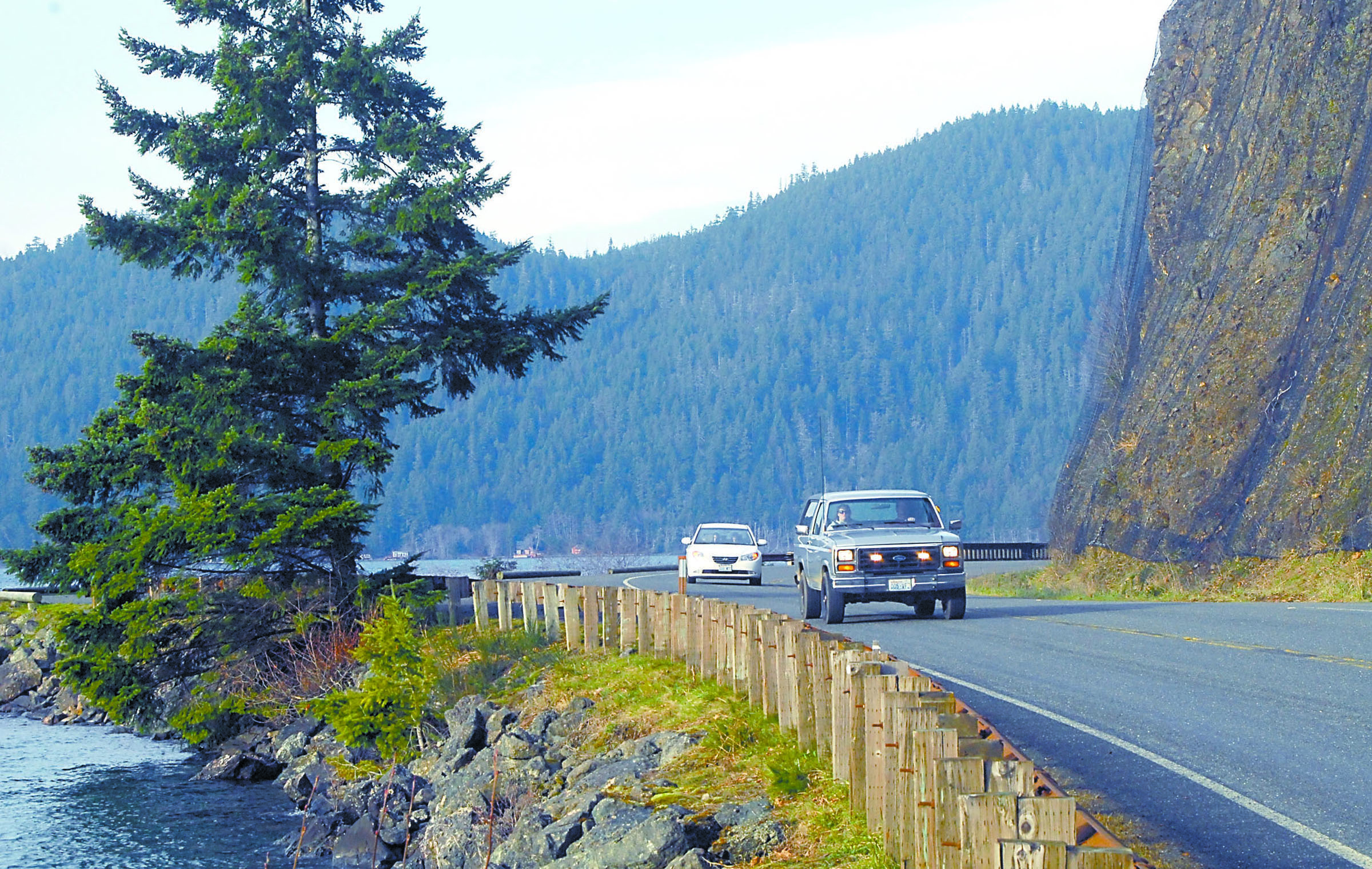 Public comment will be taken through April 30 on plans for the rehabilitation of U.S. Highway 101 around Lake Crescent. (Keith Thorpe/Peninsula Daily News)