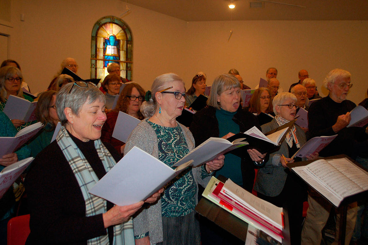 Peninsula Singers rehearse the first half of their upcoming fall concert “The Magical Season: Advent to Christmas” at Trinity United Methodist Church. (Erin Hawkins/Olympic Peninsula News Group)