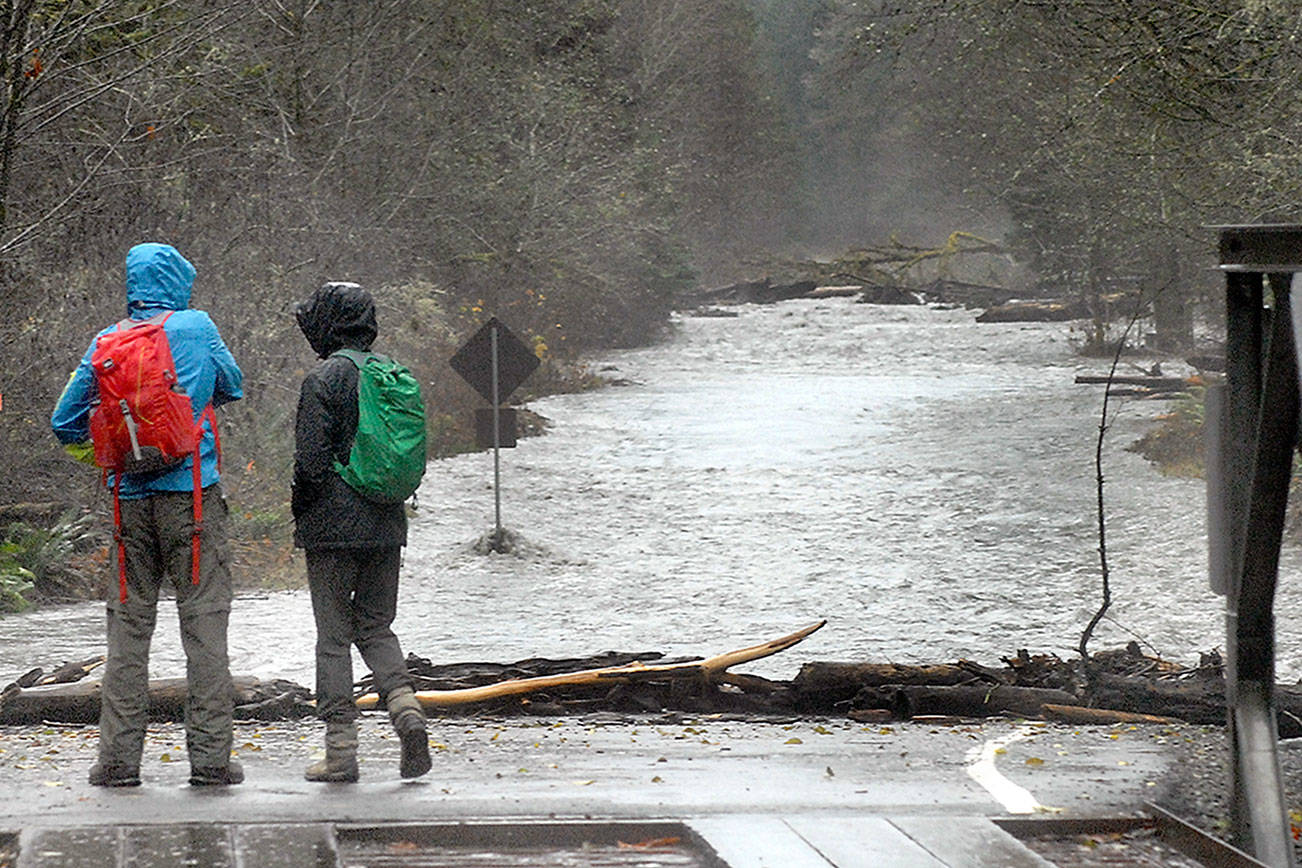 Flooding closes Olympic Hot Springs Road
