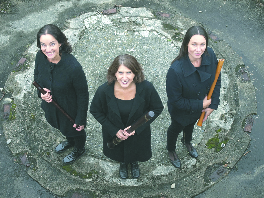 A trio of recorder lovers — Gertie Johnsson