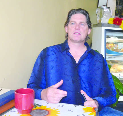 Peninsula College professor Wes Cecil