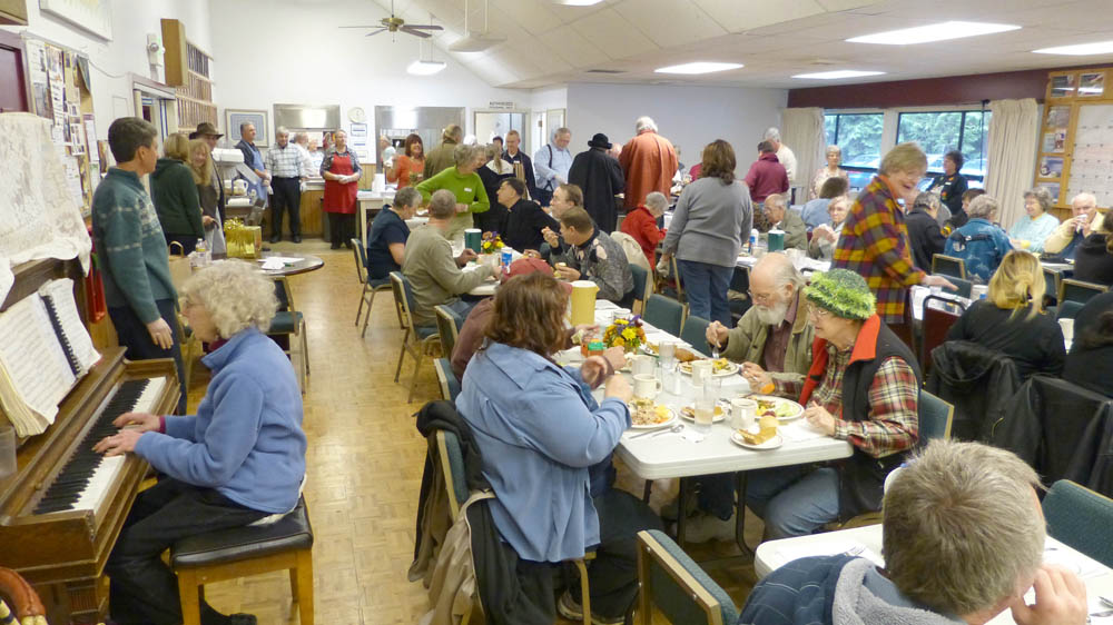 Hundreds attend Chimacum, Brinnon Thanksgiving feasts Peninsula Daily