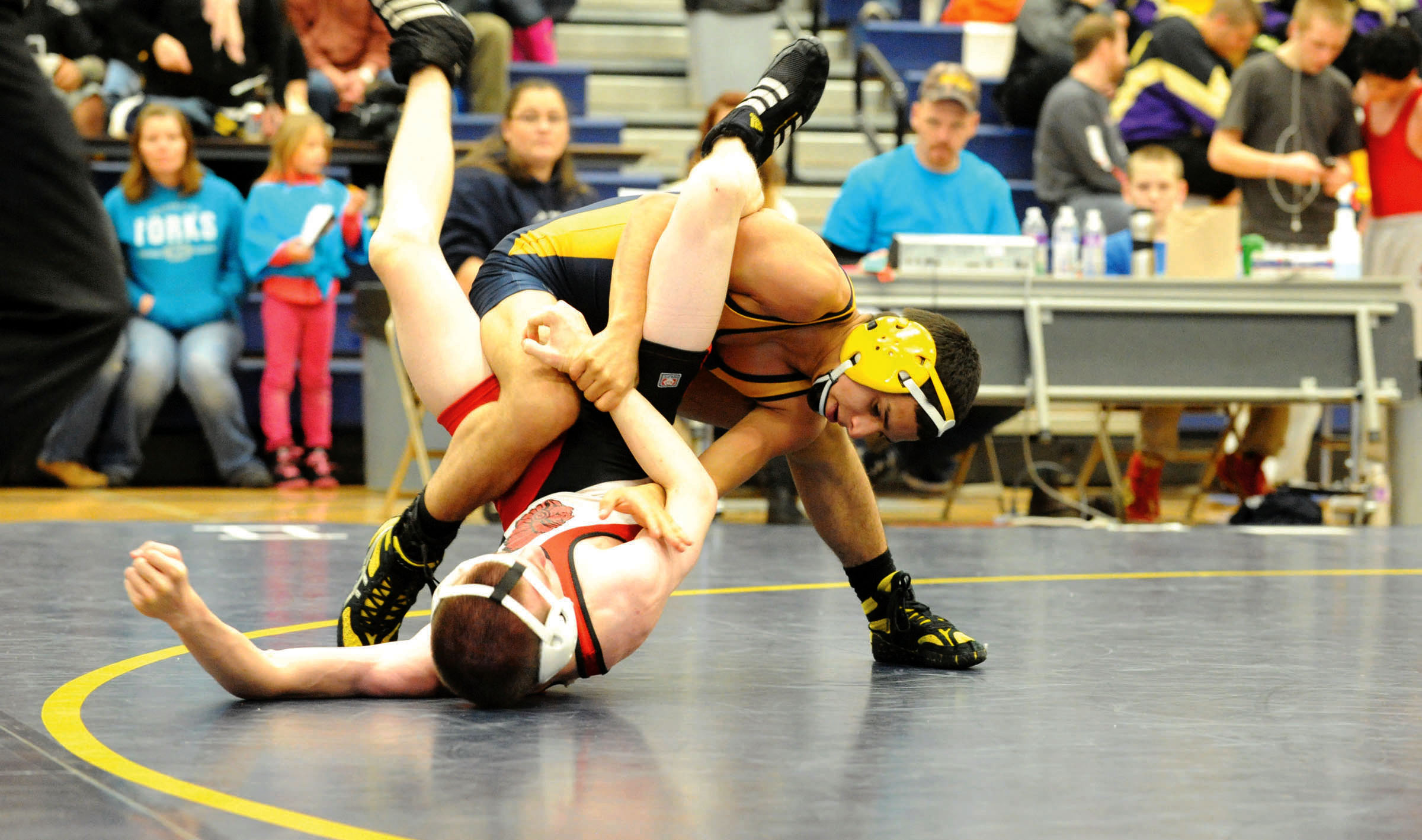 PREP SPORTS Forks wrestling wins Forks Invitational; other prep