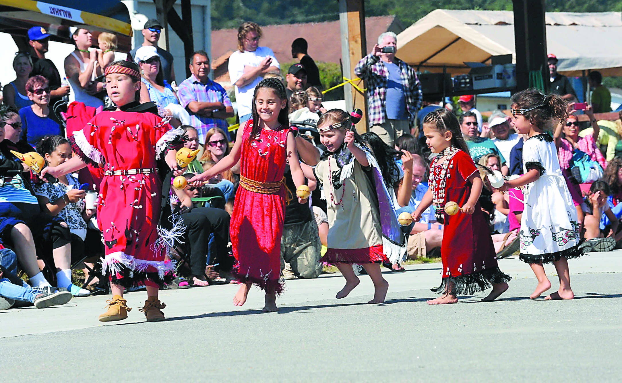 Young dancers entertain a large crowd with the Snipe Dance at the Makah Days celebration in 2011. Lonnie Archibald/for Peninsula Daily News