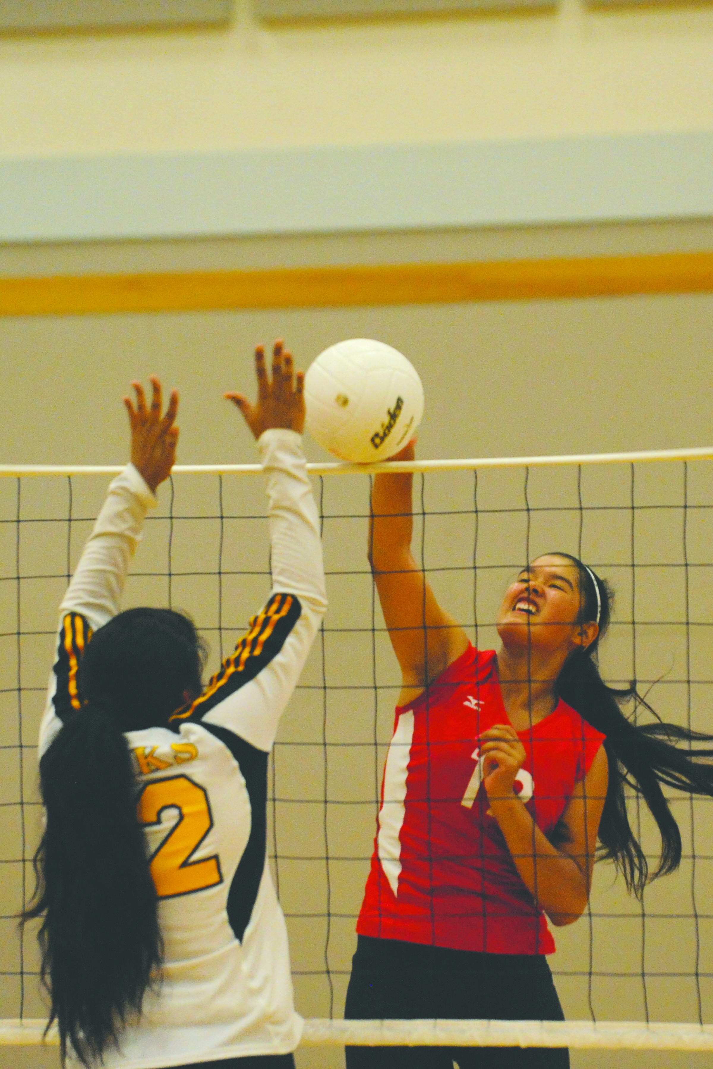 SPORTS Forks edges Neah Bay in volleyball; other prep reports
