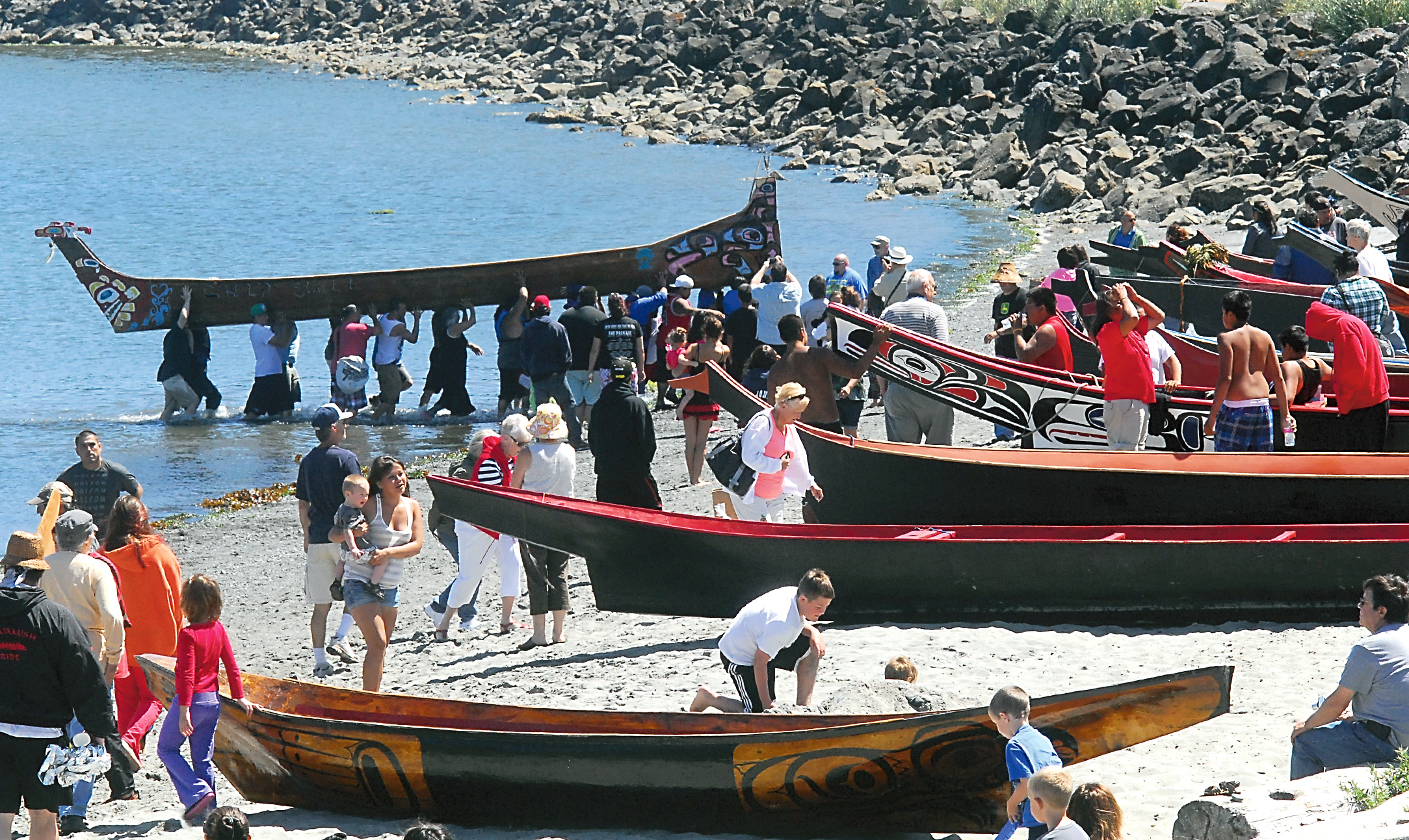 Tribal Canoe Journeys on hiatus in 2015 after no host comes forward