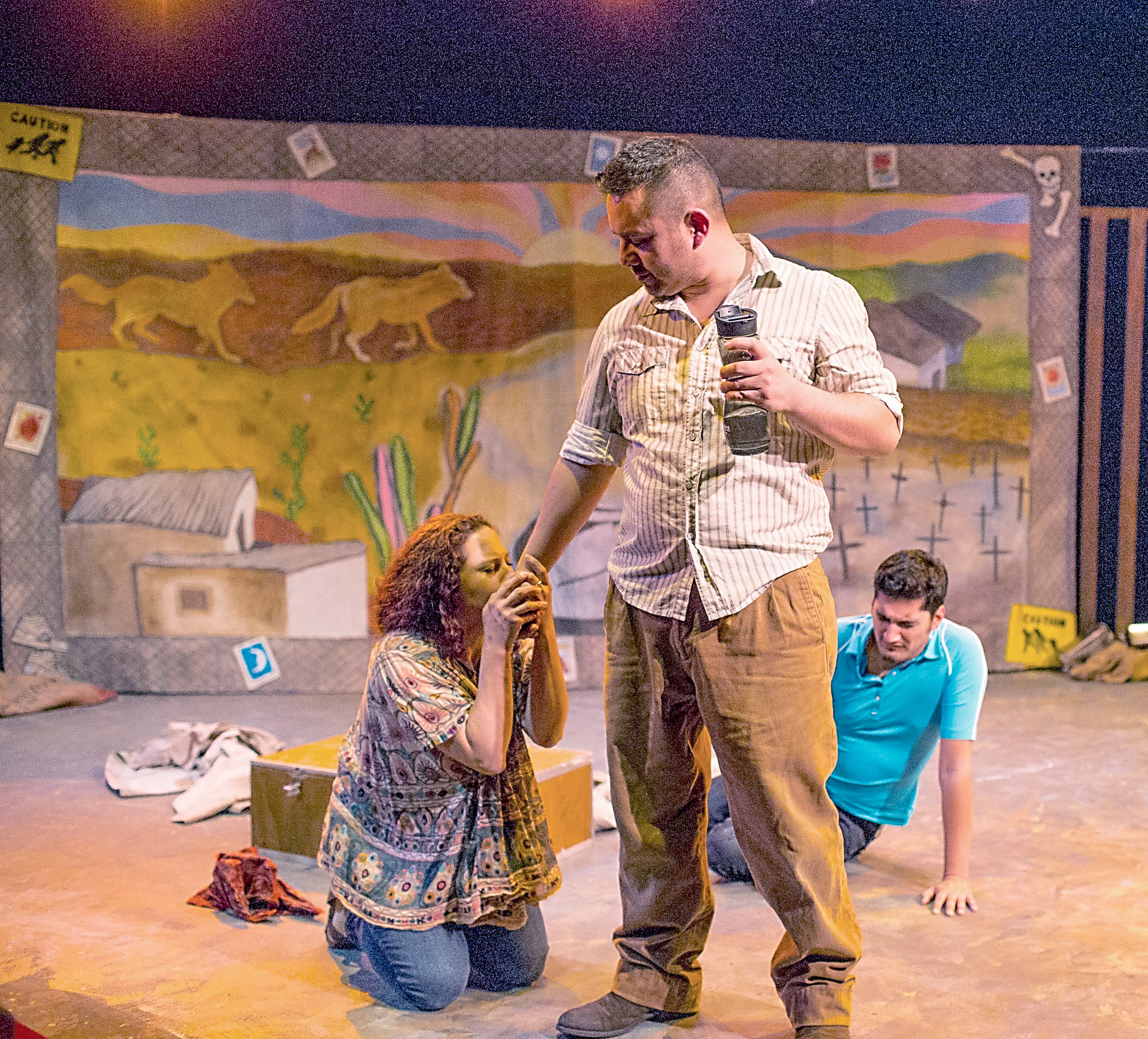 Cuentame Coyote stars