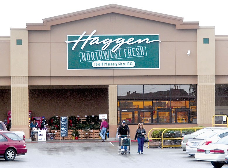 Shoppers emerge from the Haggen Northwest Fresh grocery store in Port Angeles on Saturday. — Keith Thorpe/Peninsula Daily News