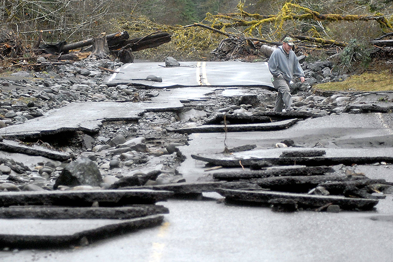 Olympic Hot Springs Road wrestles with Elwha River