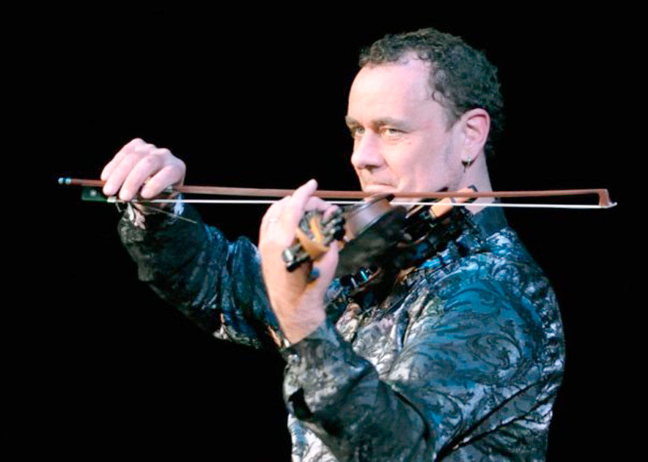 Electric violinist Geoffrey Castle will perform in the Geoffrey Castle Celtic Christmas Celebration on Sunday.