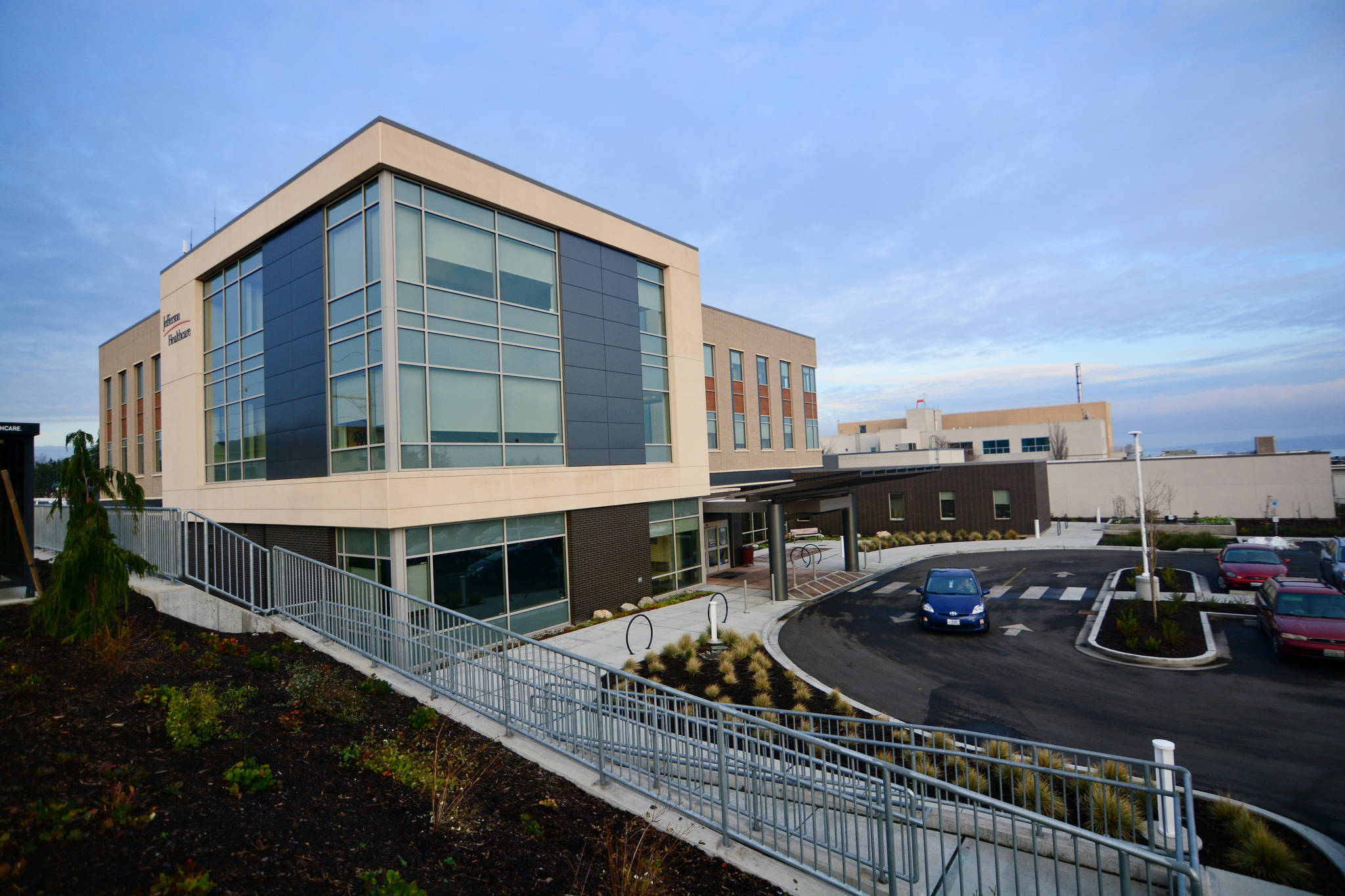 Jefferson Healthcare commissioners approved last week a $550,000 settlement that ends a dispute over the last change order for the hospital’s new Emergency and Specialty Services building that opened last year. (Jesse Major/Peninsula Daily News)