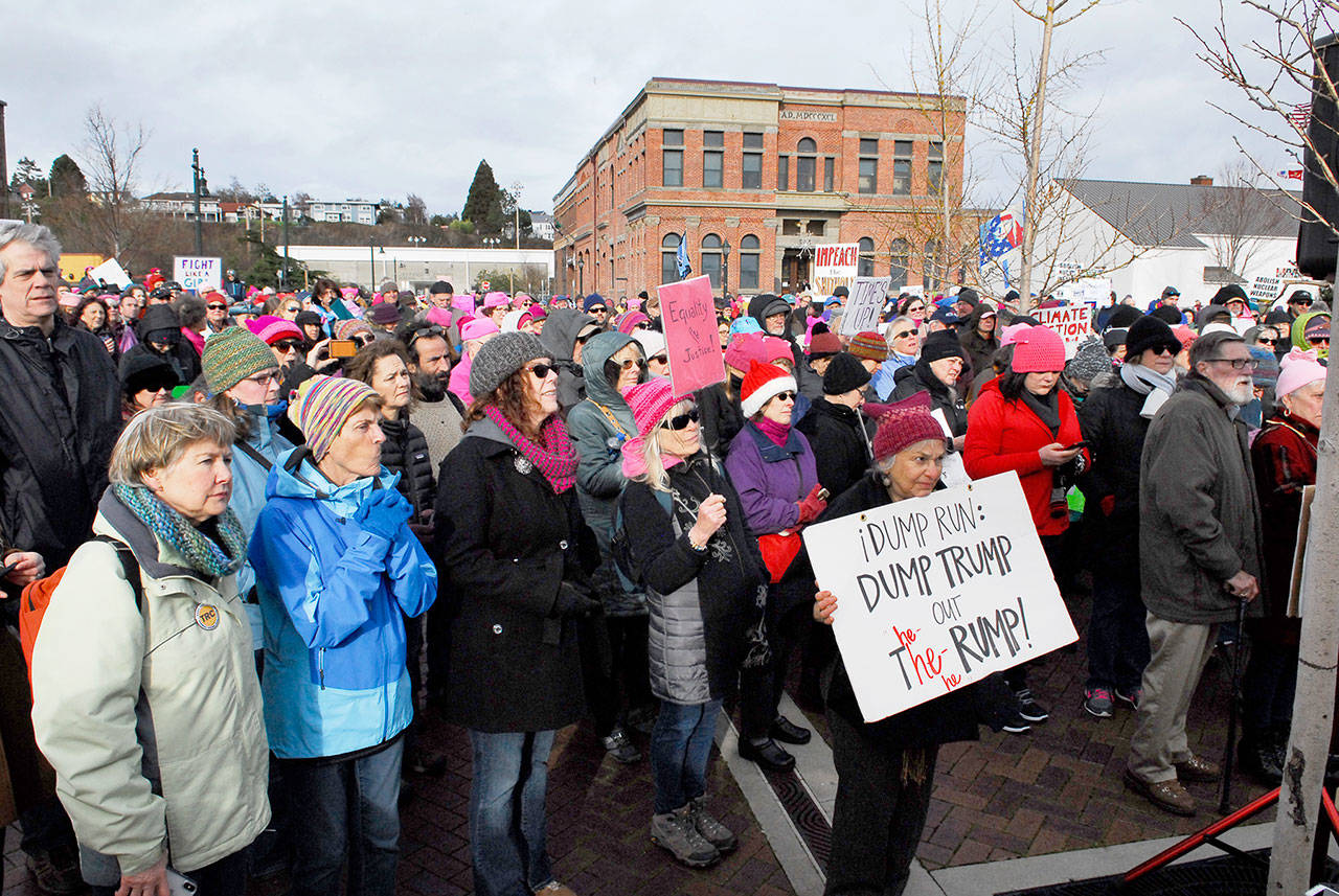 Marchers filling Pope Marine Park in Port Townsend listen to speeches during the 90-minute program. (Jeannie McMacken/for Peninsula Daily News)