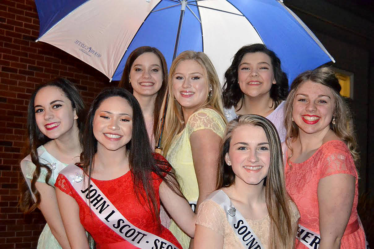The 2018 Irrigation Festival Royalty Pageant contestants are, from back left, Liliana Williams, Janeydean O’Connor, Eden Batson, Gabi Simonson, and front left, Erin Gordon, McKenna Kelbel and Gracelyn Hurdlow. (Matt Nash/Olympic Peninsula News Group)