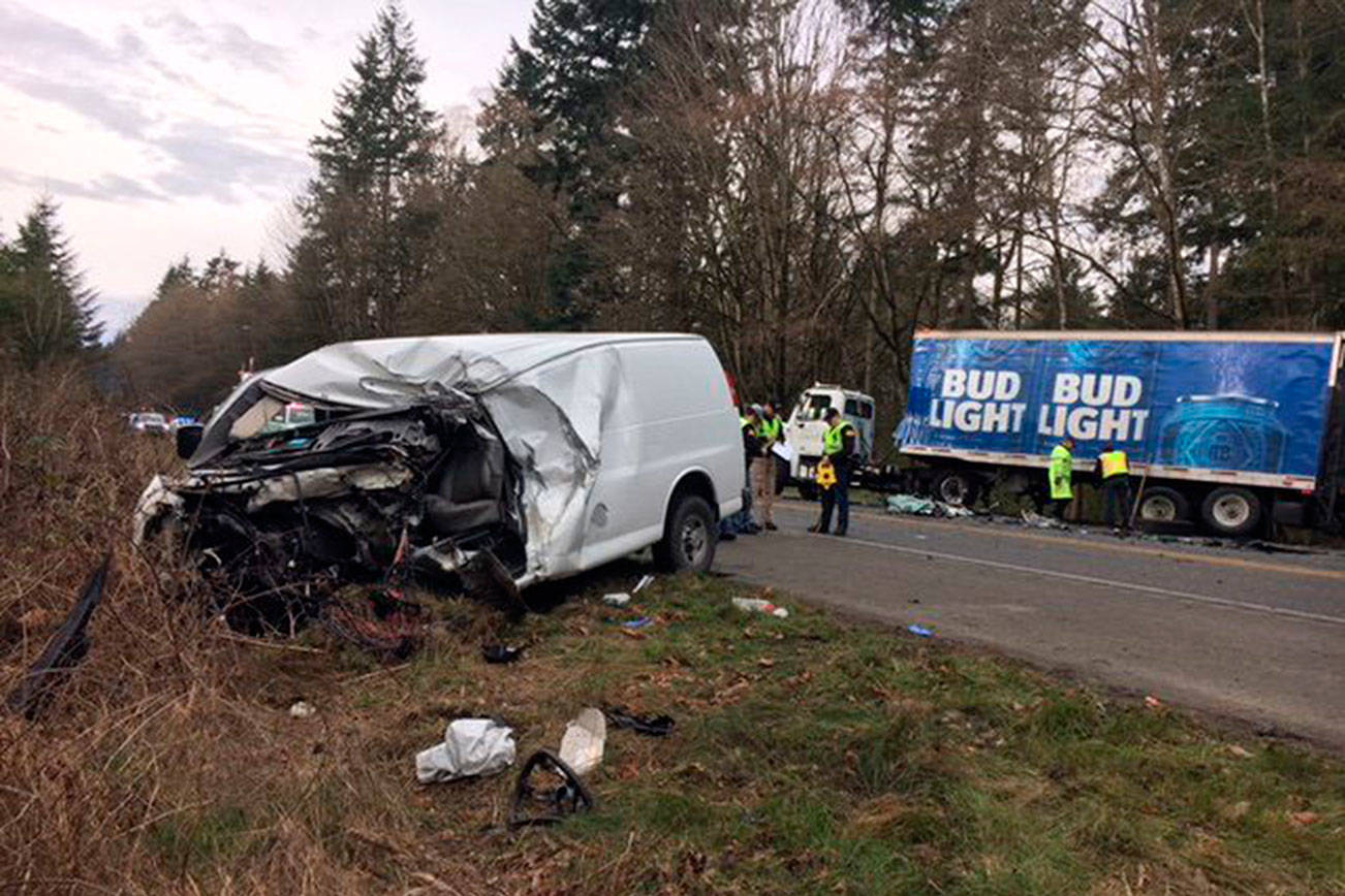 Port Angeles man killed in wreck on Highway 3 near Poulsbo