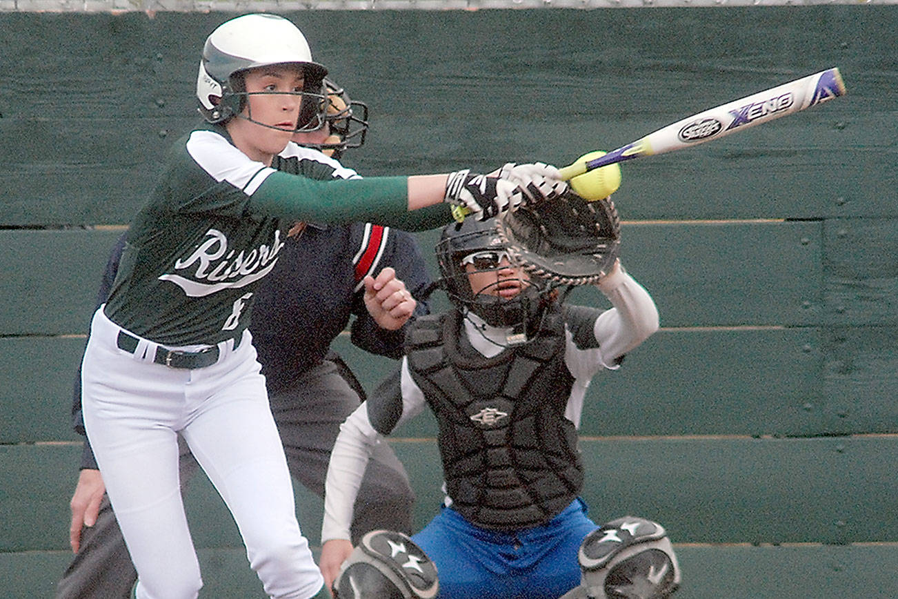 PREP SOFTBALL: Roughriders’ bats erupt in beating Olympic