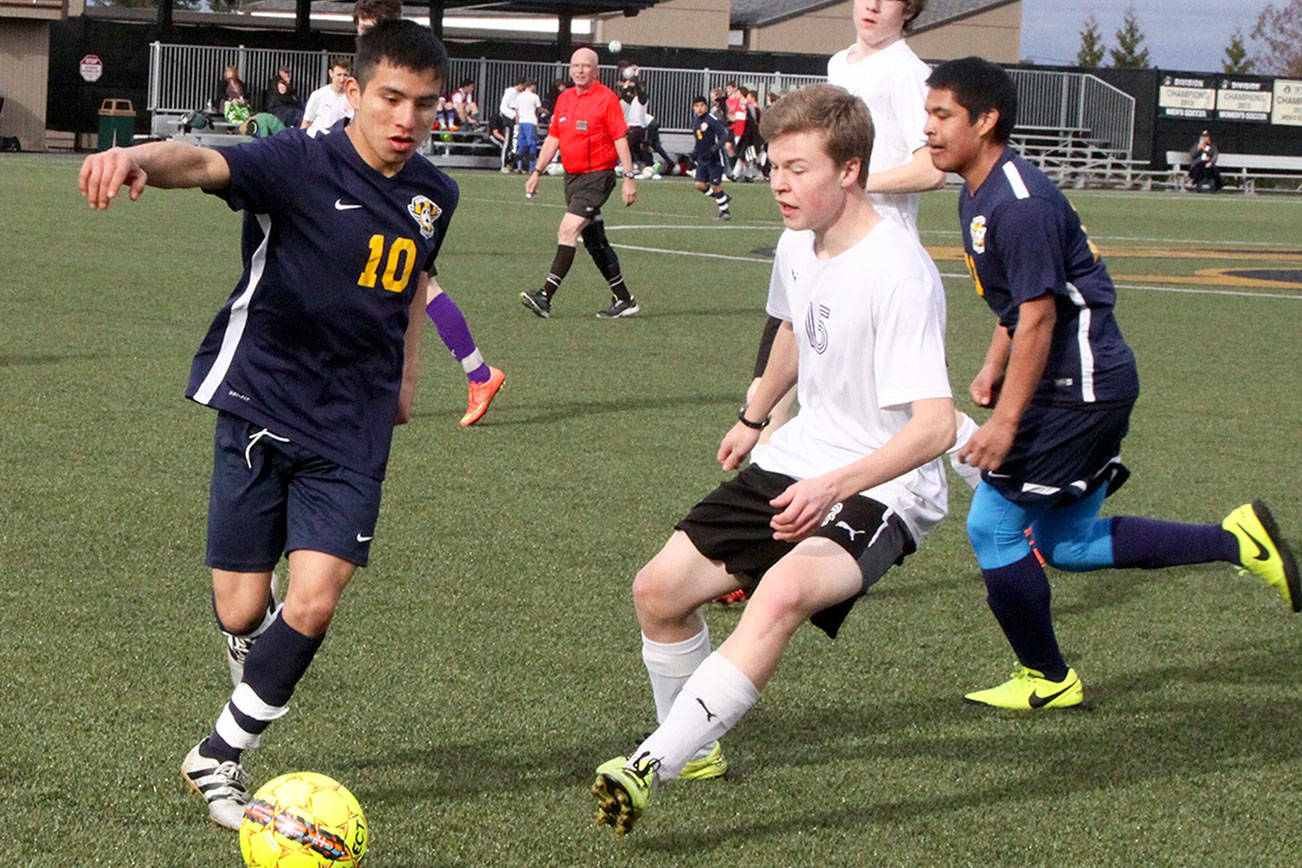 PREP ROUNDUP Forks soccer remains perfect Peninsula Daily News