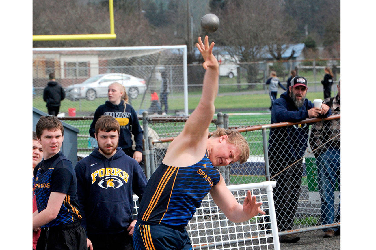 PREP TRACK: Forks boys, PA girls win at Forks Lions Club Invite
