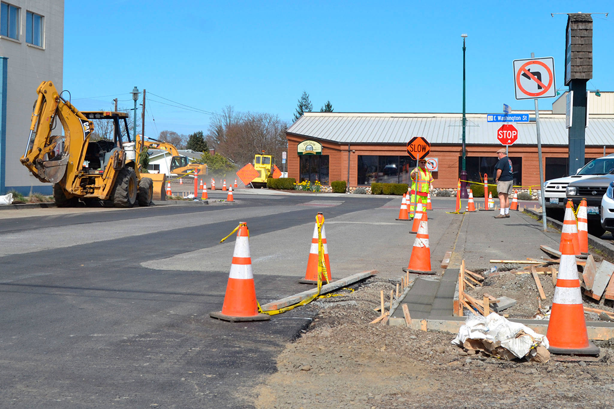 Sequim staff said construction to replace water and sewer lines along North and South Sunnyside Avenue will tentatively finish Friday. (Matthew Nash/Olympic Peninsula News Group)