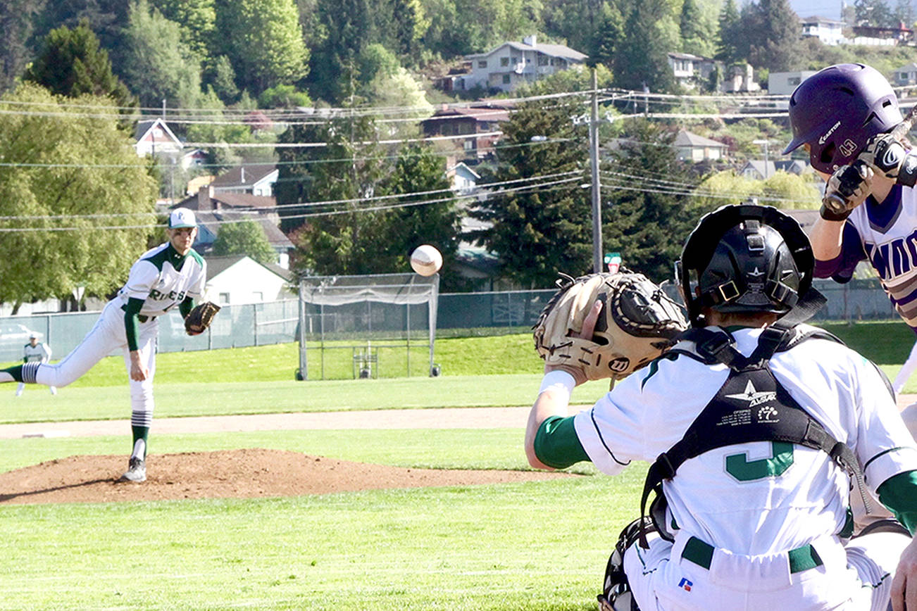 PREP BASEBALL: Port Angeles rallies from 7-run deficit, earns Olympic League title