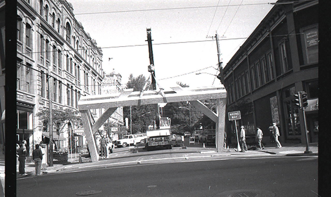 On May 7, 1992, the Maritime Bicentennial Committee hoisted the Bicentennial Arch into position at the intersection of Water and Taylor streets in Port Townsend. (Jefferson County Historical Society)