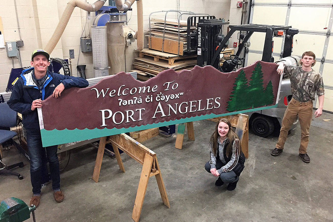 PAHS students create new welcome sign; ceremony today