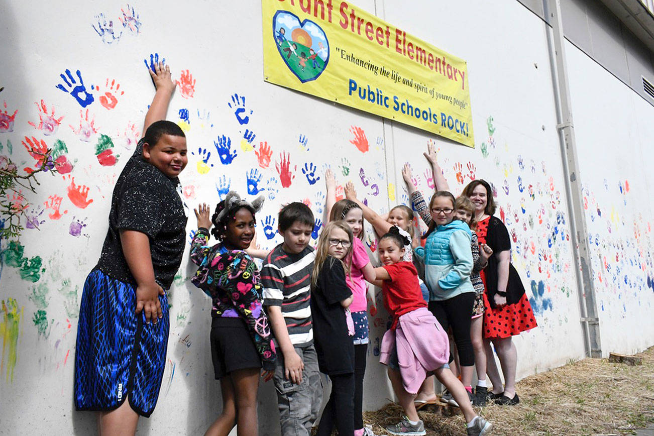 Grant Street Elementary students say farewell to school building