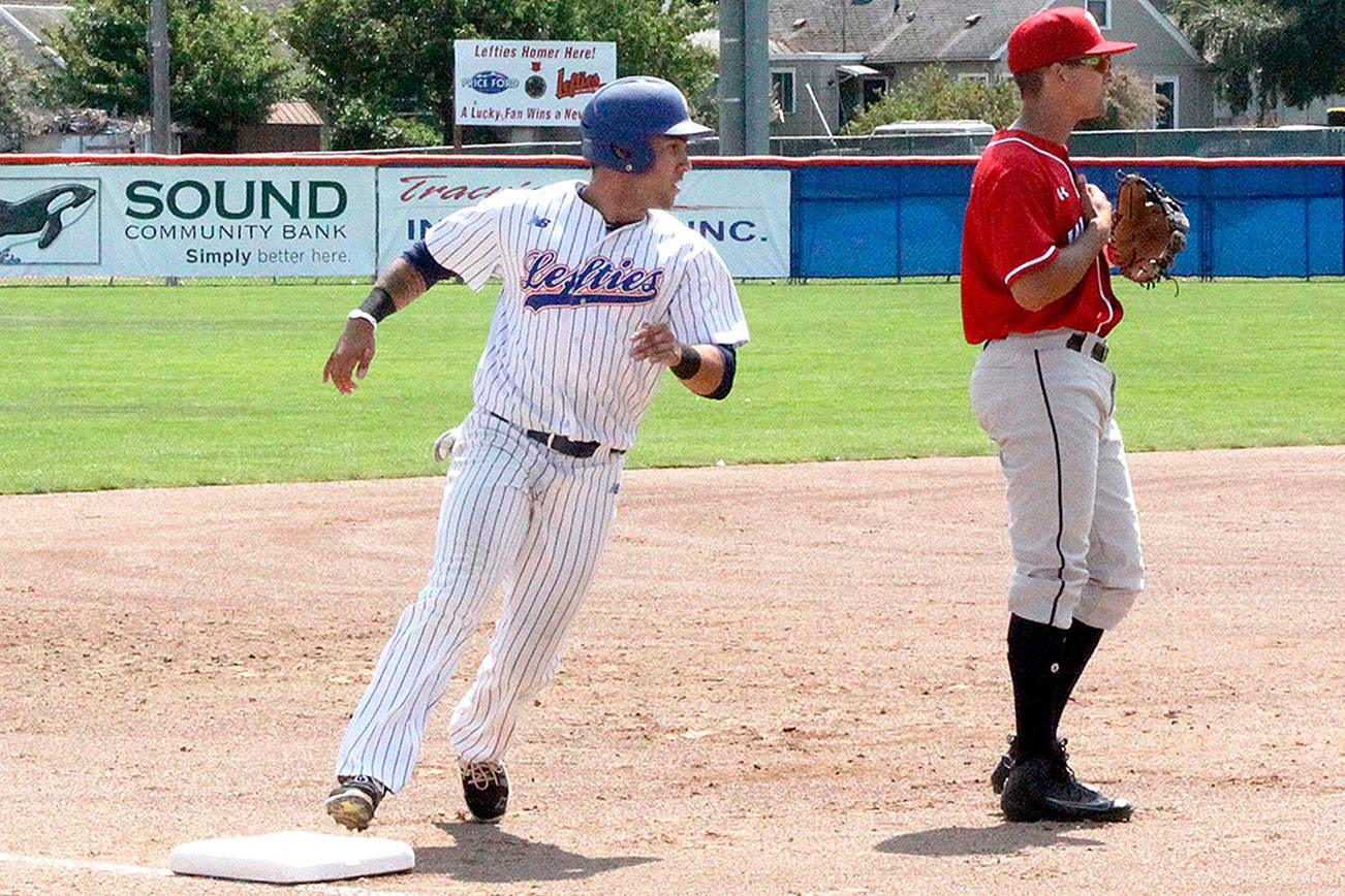LEFTIES: Lefties hang on to win second straight over Sweets