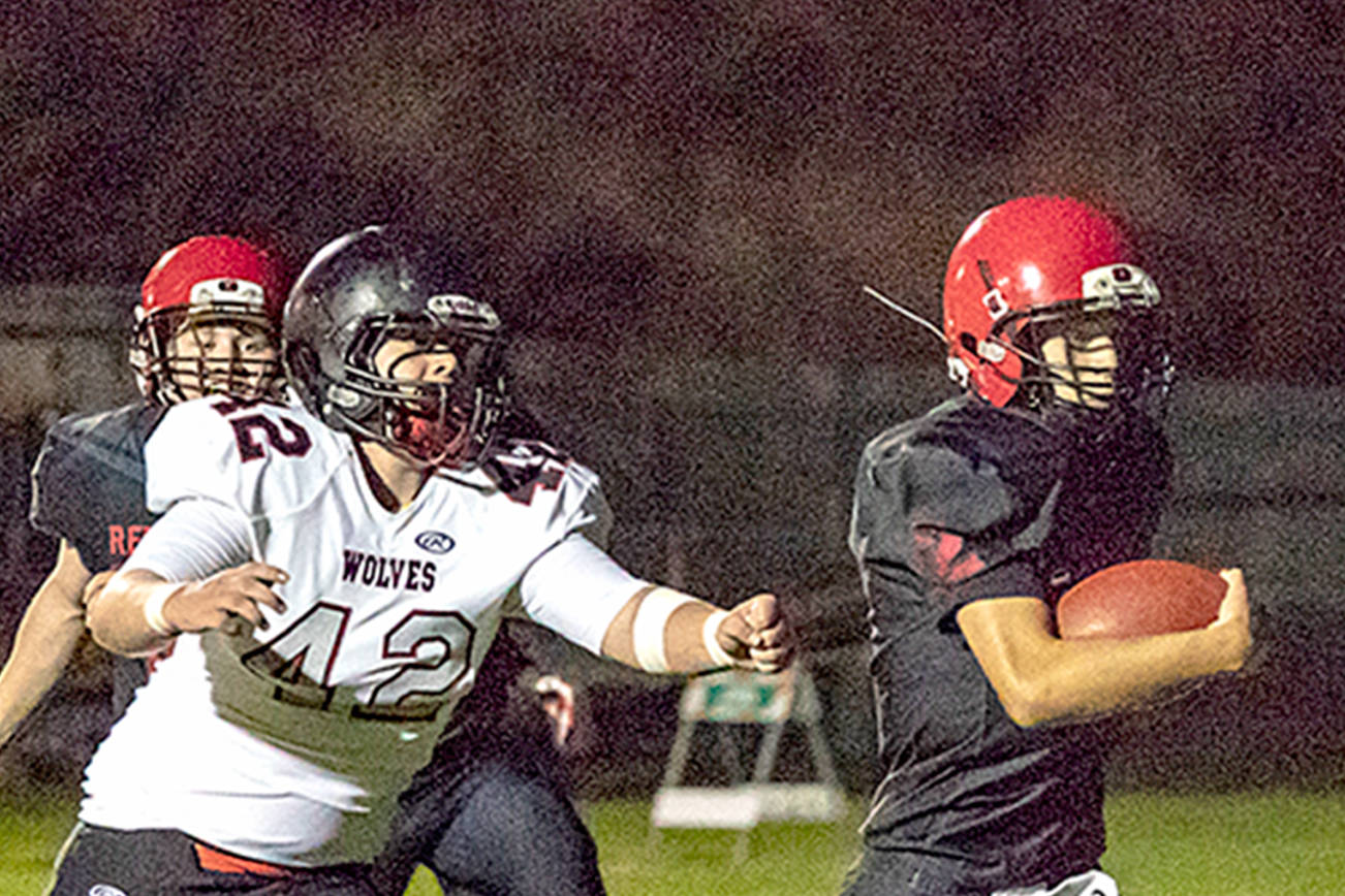 PREP FOOTBALL ROUNDUP: Freshman QB plays well for Port Townsend; Sequim’s Cowan sets school passing record and other action