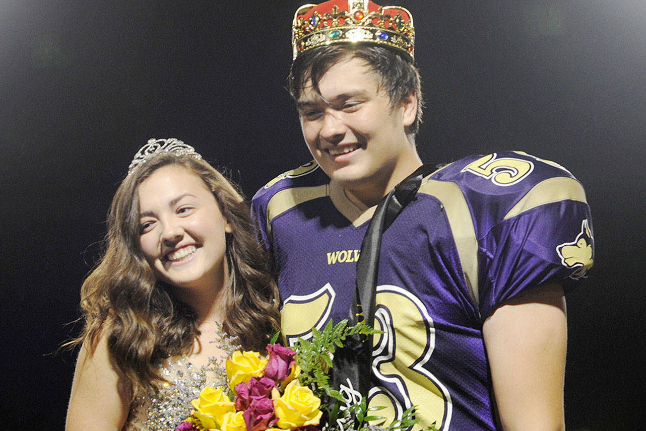 PHOTO: Sequim Homecoming royalty crowned